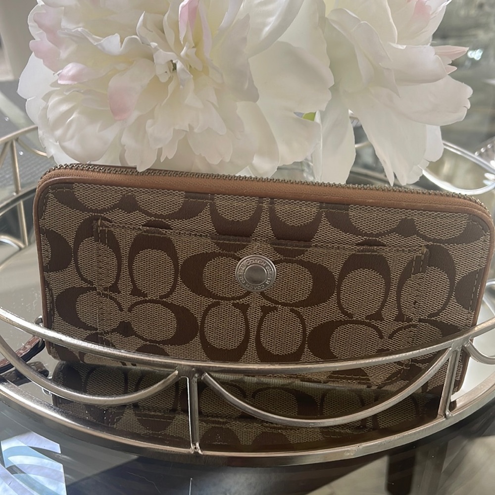 Authentic Coach Wallet